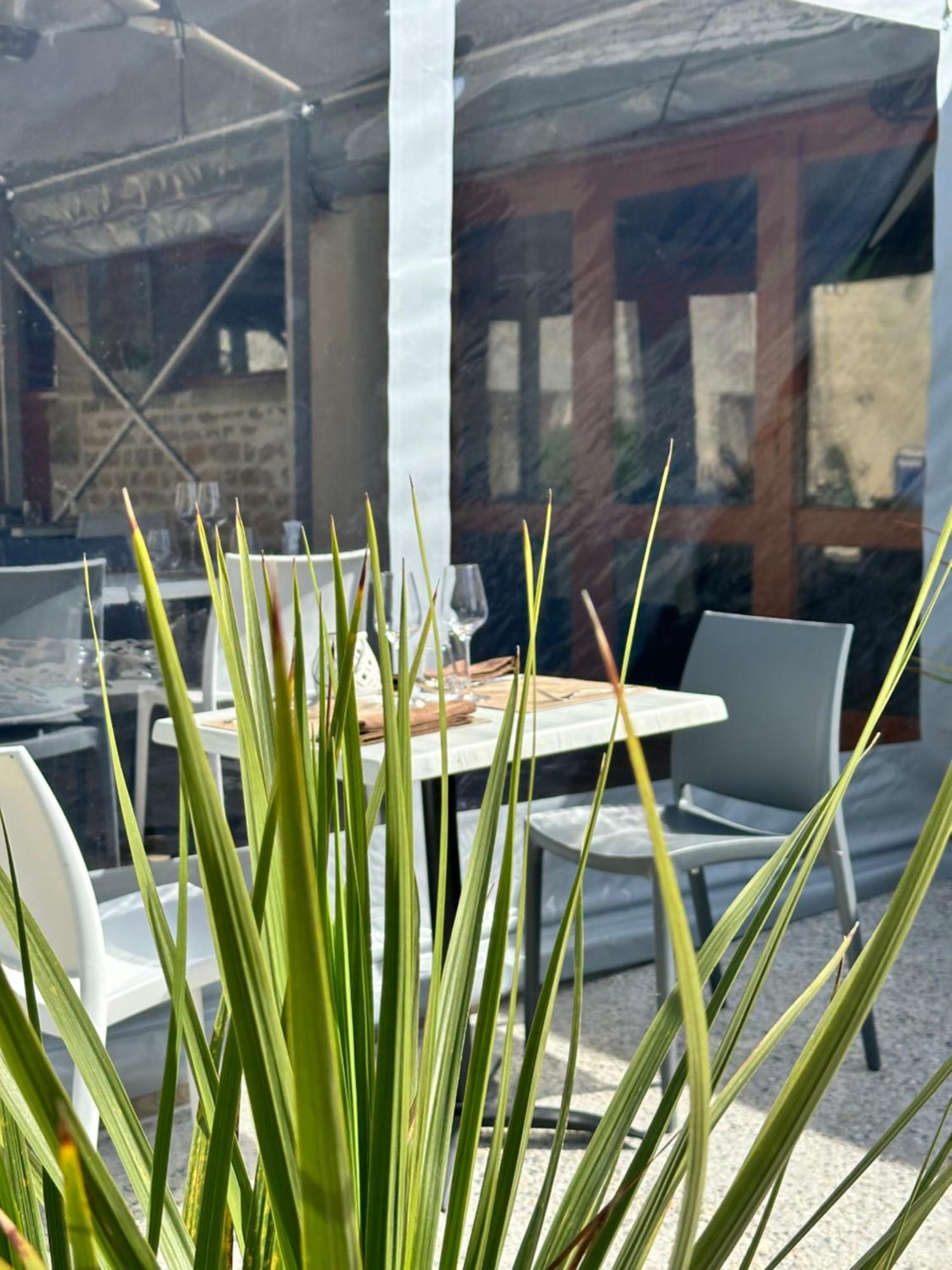 Hotel Restaurant Le Clos De L 'Ancien Pressoir Commes Εξωτερικό φωτογραφία