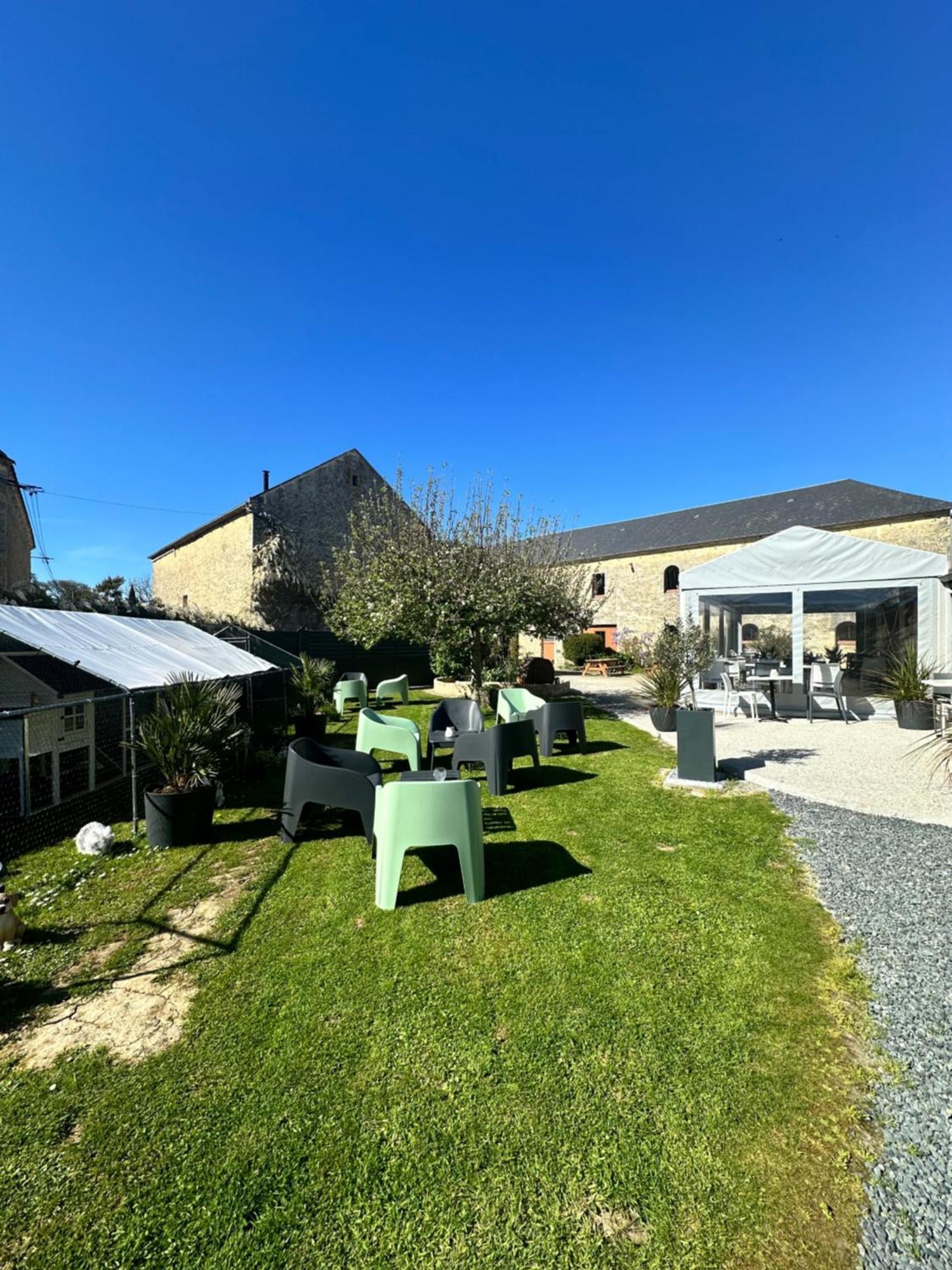 Hotel Restaurant Le Clos De L 'Ancien Pressoir Commes Εξωτερικό φωτογραφία