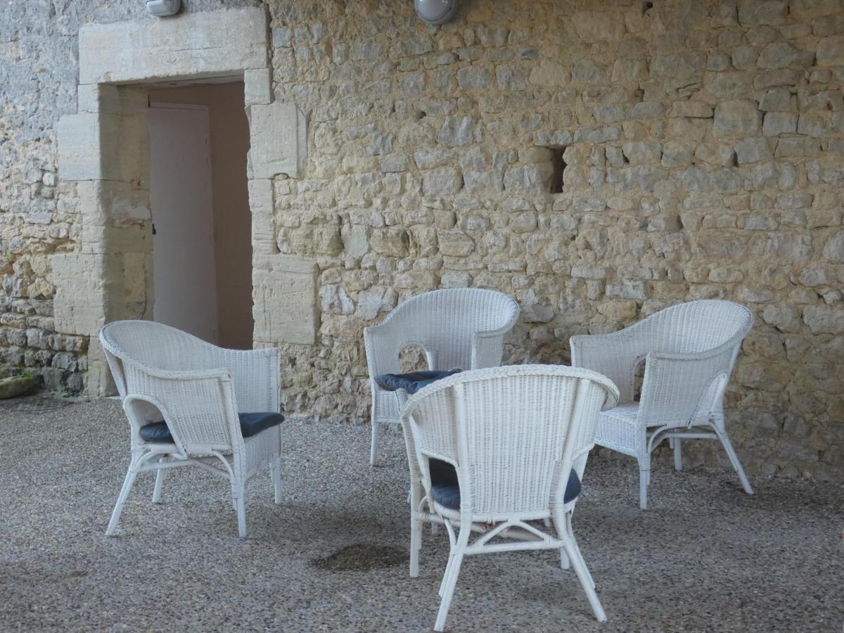 Hotel Restaurant Le Clos De L 'Ancien Pressoir Commes Εξωτερικό φωτογραφία